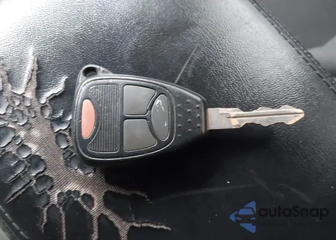 2011 Chrysler 200 Touring z USA, uszkodzony, nr VIN 1C3BC1FB8BN618384